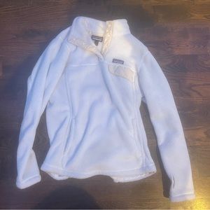 Patagonia Women’s White Snap-T Fleece Size L